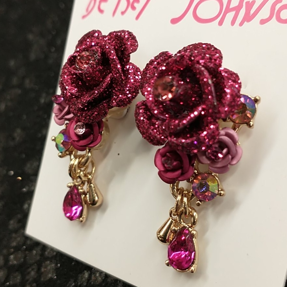 Betsey johnson rose dangle earrings - Picture 2 of 4